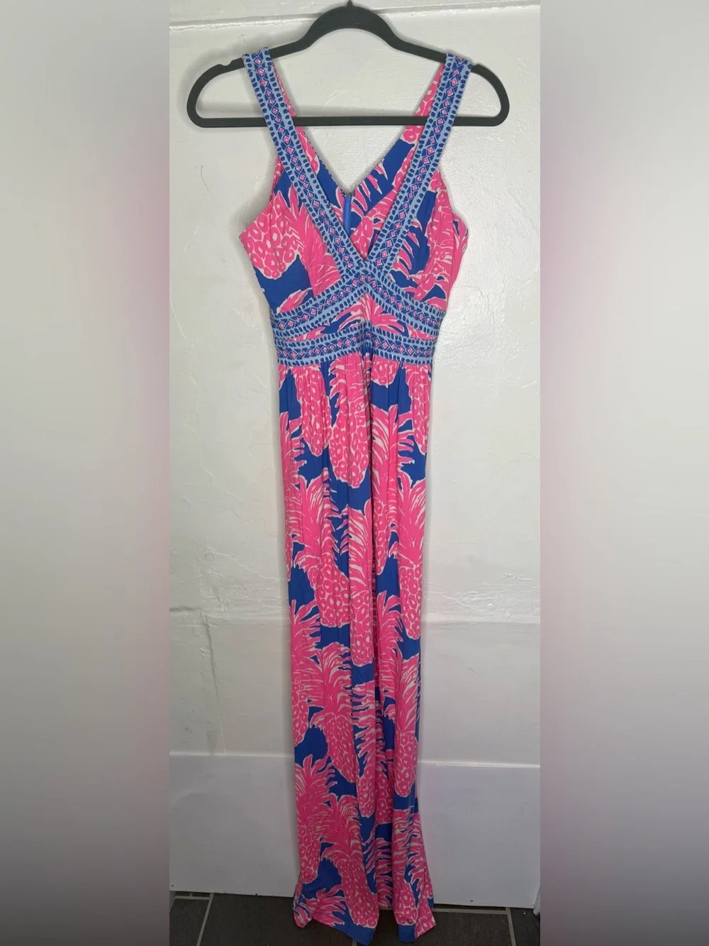Lilly Pulitzer Taryn Pineapple Maxi Dress in Pink and Blue Size 2 Colorful